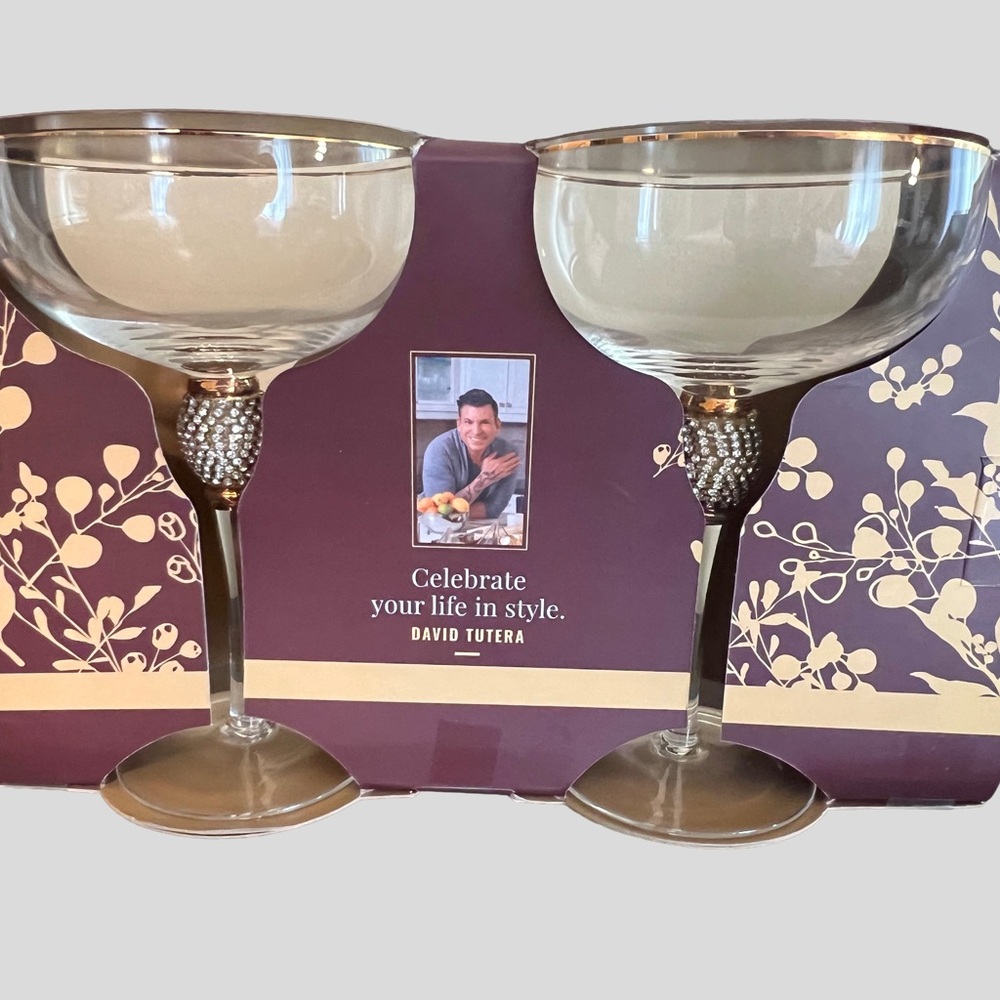 David Tutera wine glasses. Set of 2. Gold rim and rhinestone stems. Sealed, new